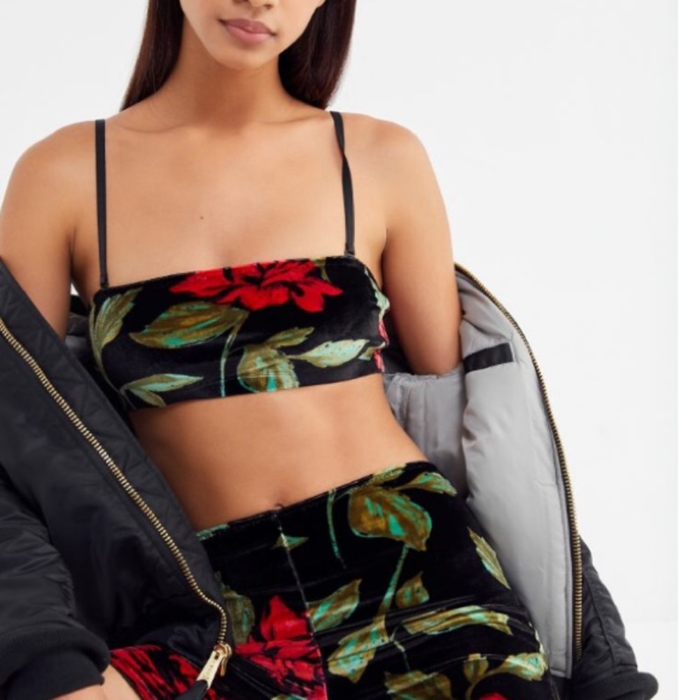 Out From Under Diandra Velour Bandeau Top Large - Picture 1 of 8